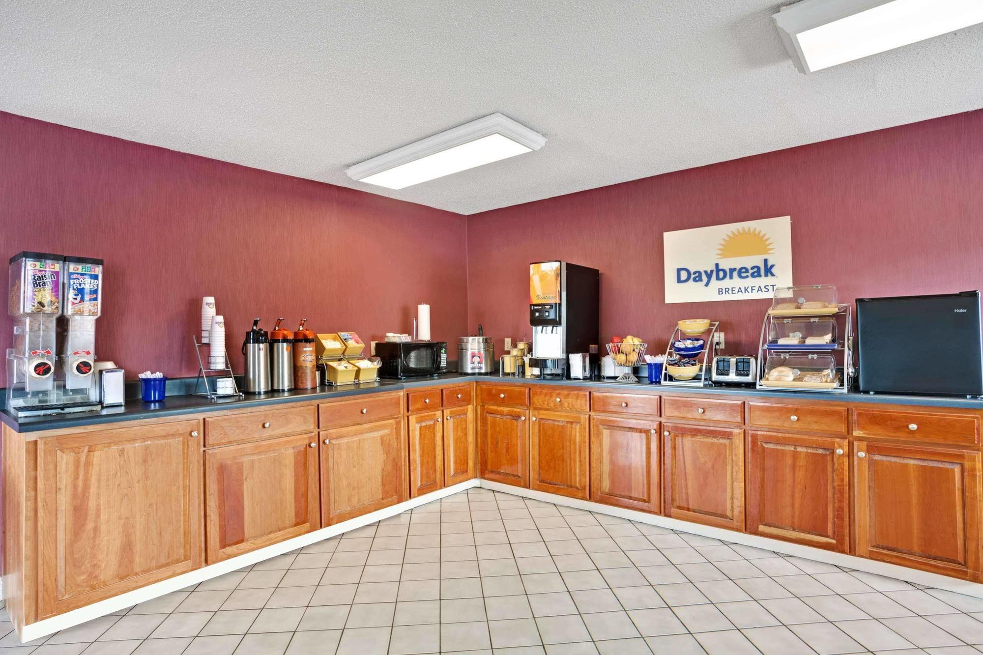 Days Inn By Wyndham Joelton/Nashville Exterior foto